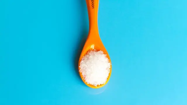 మిరపకాయలు, పసుపు, మసాలా దినుసులు