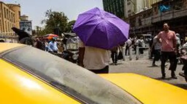 ایران در سال‌های اخیر چندین بار با تعطیلی‌ گسترده‌ در استان‌ها مواجه شده است تا فشار بر شبکه برق کاهش یابد