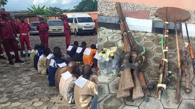 Awọn ẹṣọ Amotekun wọ aṣọ iṣẹ pupa pẹlu fila lẹgbẹẹ awọn afurasi to jokoo silẹ