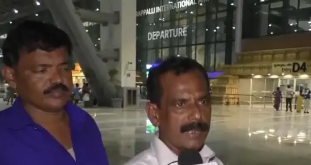 प्रवासी शाहूल हमीद.