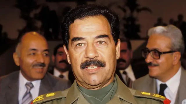 在伊拉克戰爭爆發之初，薩達姆·侯賽因成為了被直接針對的目標。