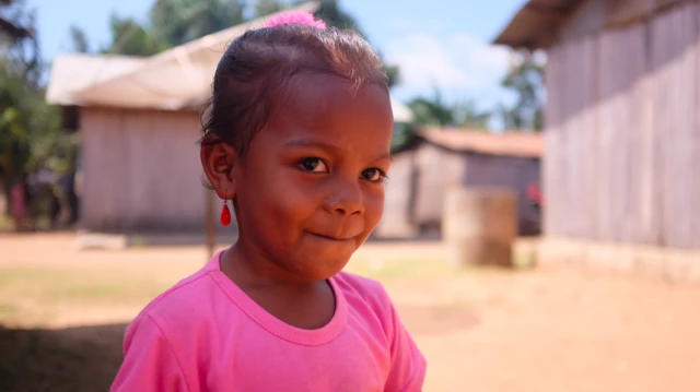 Perempuan eks pengungsi Timor Timur 