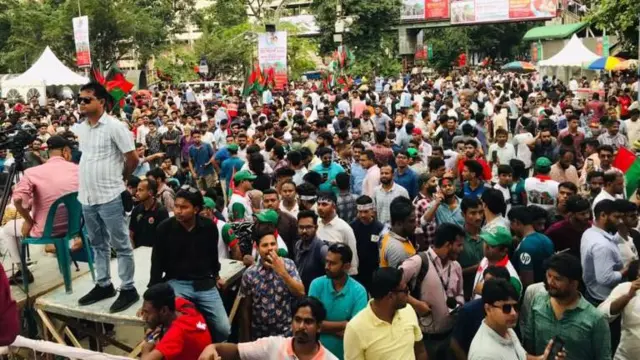 ঢাকায় সমাবেশ ঘিরে ভোগান্তিতে পড়েন নগরবাসী