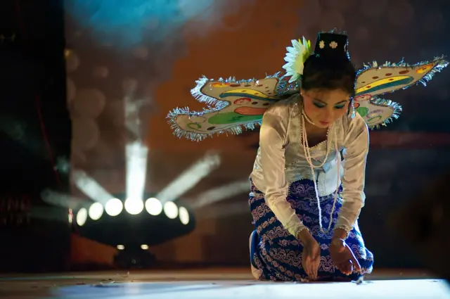 ဒါကာ ယဥ်ကျေးမှုပွဲတော်က မရမာလုံမေ