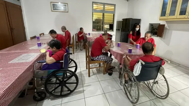 Natal di panti jompo