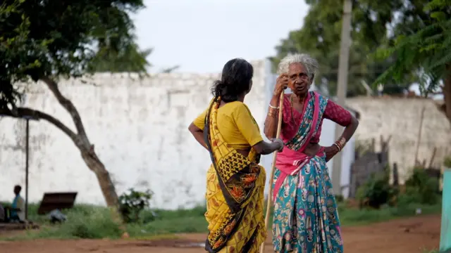 వటవర్లపల్లి గ్రామస్థులు