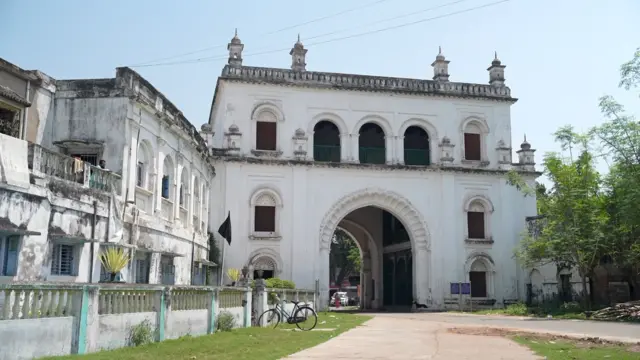 सदर दरवाज़ा लालबाग मुर्शिदाबाद