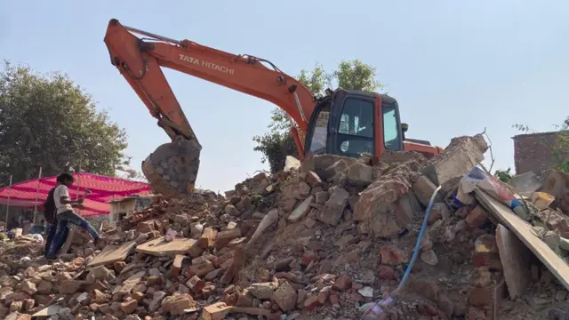 અમદાવાદ