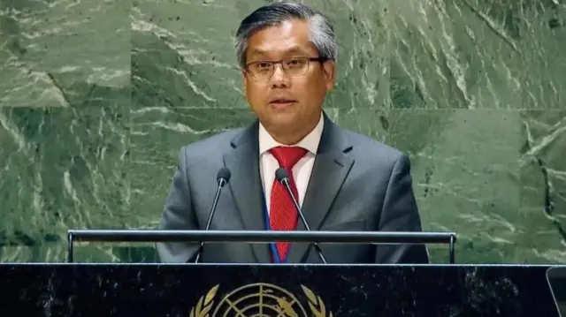 NUG နဲ့ လက်တွဲသူ လက်ရှိ သံအမတ်ကြီး ဦးကျော်မိုးထွန်း