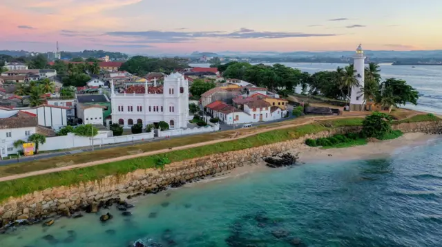 காலிக் கோட்டையின் பின்னணி என்ன?