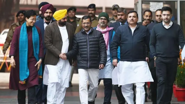 దిల్లీ అసెంబ్లీ ఎన్నికలు, ఆమ్ ఆద్మీ పార్టీ, భారతీయ జనతా పార్టీ, అరవింద్ కేజ్రీవాల్