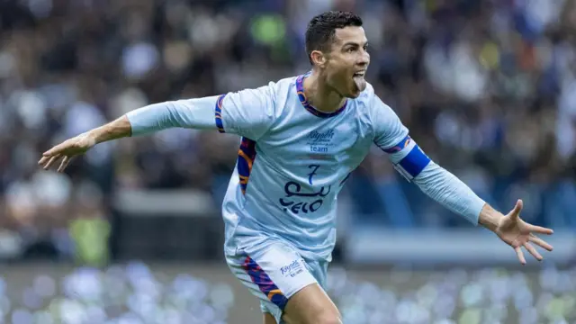 ரொனால்டோ vs மெஸ்ஸி