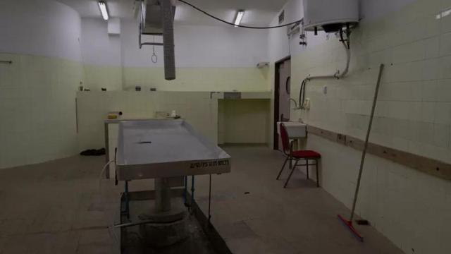 Uma salasuperbet revolutcentro Zakasuperbet revolutTel Aviv onde os corpos são levados para serem limpossuperbet revolutacordo com o costume judaico