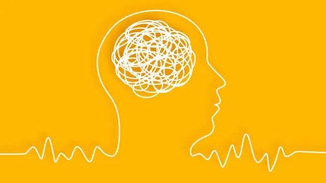 Ilustração em amarelo com o desenho de uma cabeça e um cérebro feito de emaranhados. 