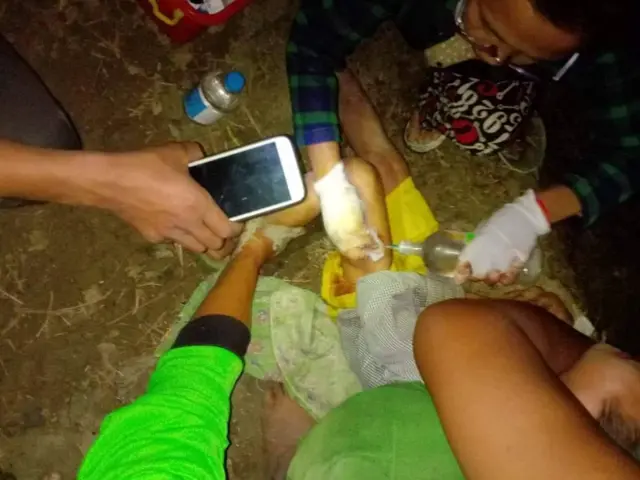 ထိခိုက်သေဆုံးခဲ့သူတွေဟာ မိသားစုတစ်ခုတည်းဖြစ်ပါတယ်။ 