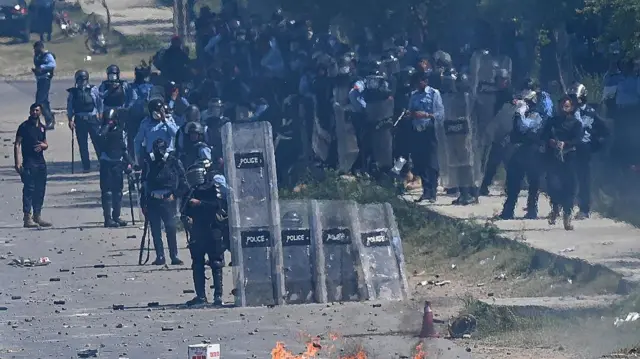 عمران خان گرفتاری، احتجاج