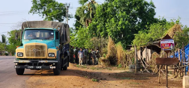 కర్రి గుట్టల్లో సీఆర్పీఎఫ్