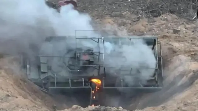 Горящий танк