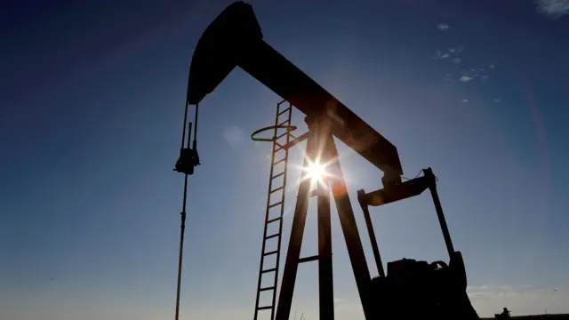 तेल आयात