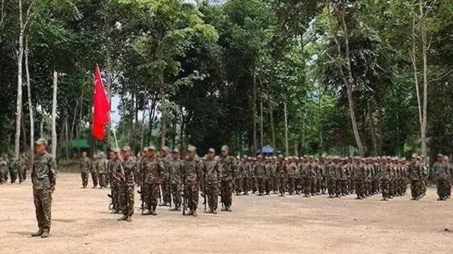 MOD လက်အောက်က မကွေးတိုင်းနဲ့ စစ်ကိုင်းတိုင်းထဲက တပ်ရင်းတချို့လည်း ပေါက်နဲ့မြိုင်အစပ်ကို ရောက်လာကြပါတယ်။