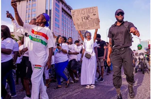 Ndị ntorobia na-eme ngagharịiwe maka Mohbad