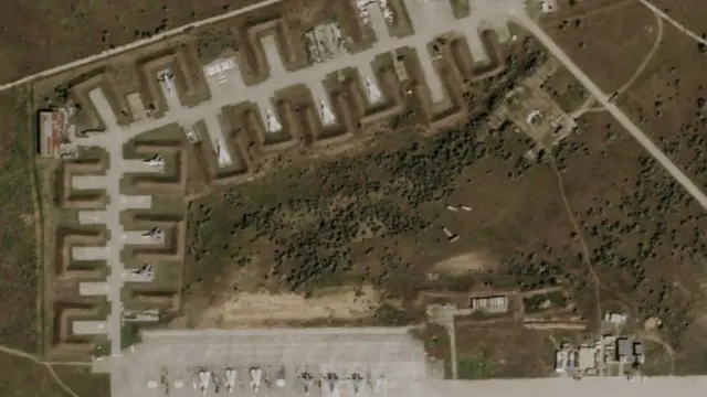 Xayyaarota waraanaa qubatanii jiran