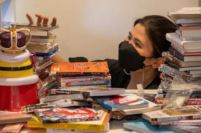 วา เองเป็นคนชอบสะสมหนังสือ