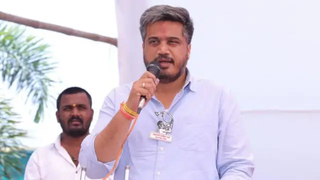 रोहित पवार