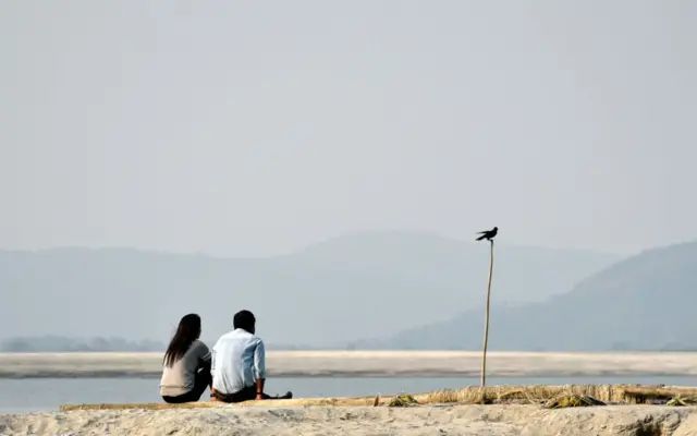 લિવ-ઇન રિલેશનશિપ 