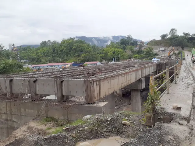 तनहुँमा निर्माणाधीन पुल 