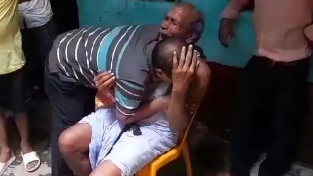 तान्या सोनीचे आजोबा 