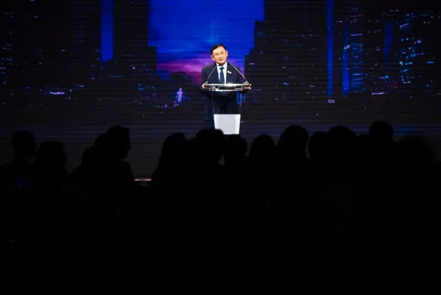 ทักษิณ ชินวัตร 