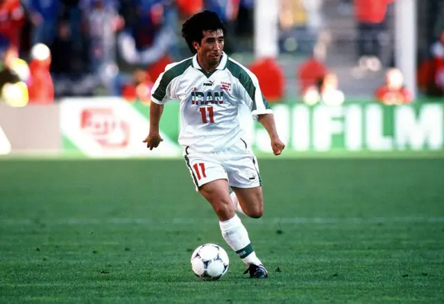 خداداد عزیزی