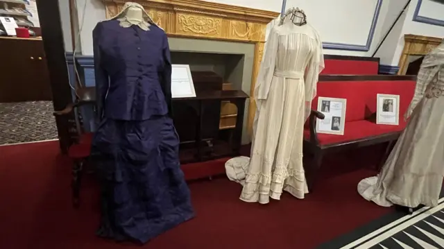 Поки що найстаріший експонат у колекції родом із вікторіанської епохи