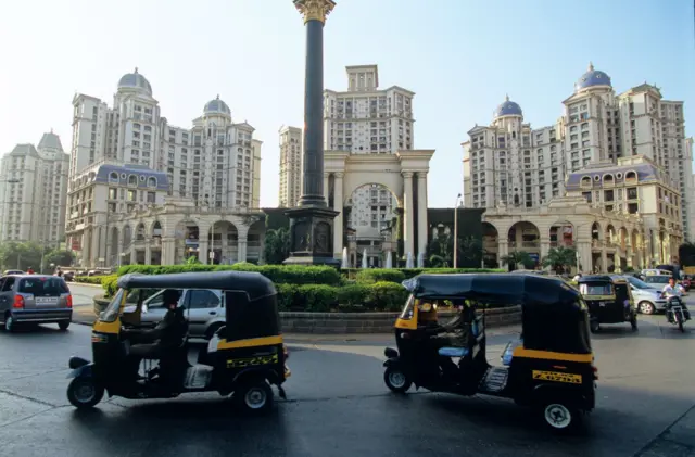 ਆਟੋ ਰਿਕਸ਼ੇ