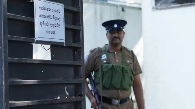 இலங்கை ஜனாதிபதி தேர்தல்: வாக்கு எண்ணிக்கை தொடங்கியது