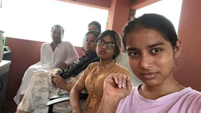 Lena Korikova jinsiy aloqa