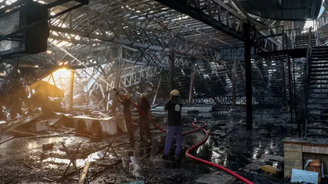  আগুন লেগে পুড়ে গেছে গেমিং জোন