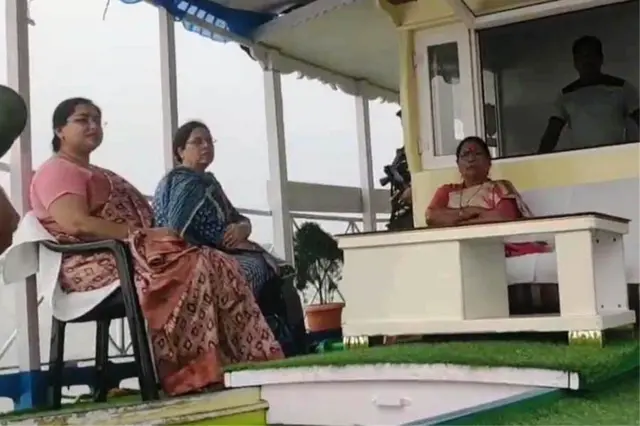 संदेशखाली का दौरा करती राष्ट्रीय महिला आयोग की टीम