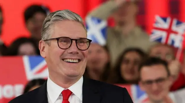 ब्रिटेन की किएर स्टार्मर सरकार ने ट्यूलिप सिद्दीक़ पर पूरा भरोसा जताया है