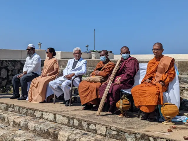 இலங்கை போராட்டம்