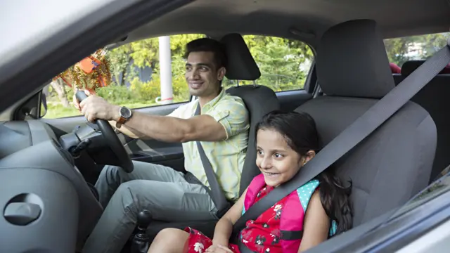 புது கார் வாங்கப் போறீங்களா! நீங்கள் தெரிந்துகொள்ள வேண்டிய முக்கிய அம்சங்கள்