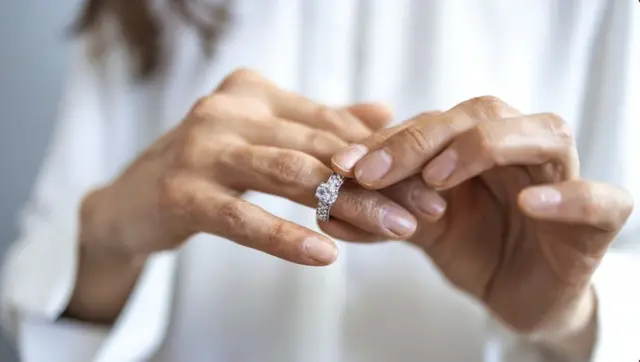 గృహ హింస