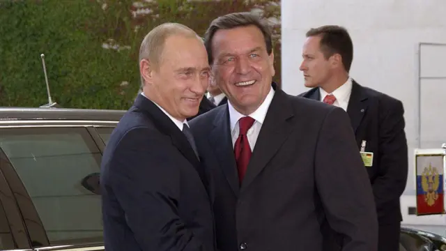 Володимир Путін і Герхард Шредер у 2005 році