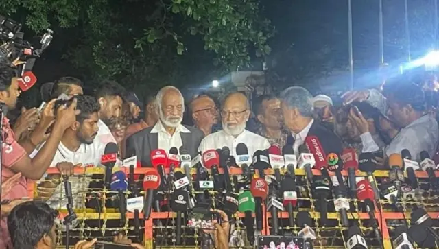 বৈঠক শেষে বিএনপির সংবাদ সম্মেলন