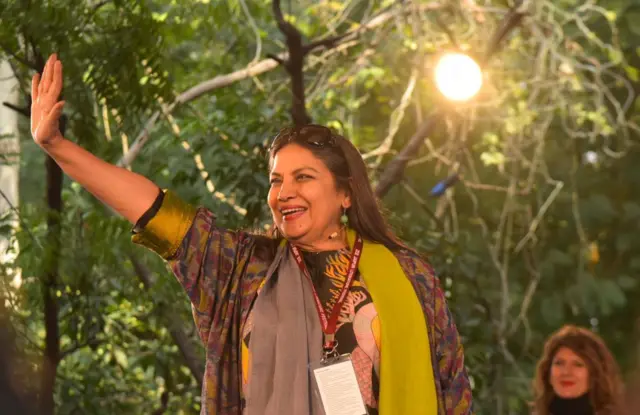 शबाना आज़मी