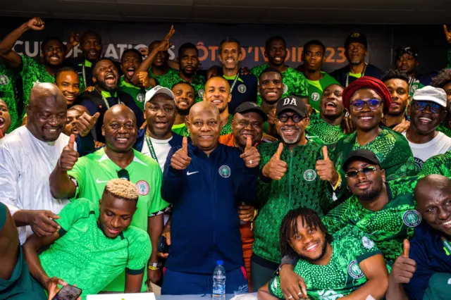 Igbakeji Aarẹ, Kasim Shettima atawọn ikọ Super Eagles