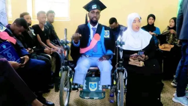 Axmed aabaha nolosha la halgamaya