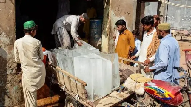 జాకోబాబాద్ 