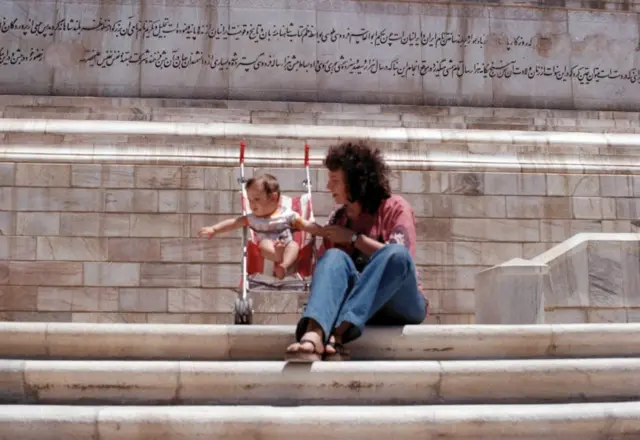 آنابل سربرنی در توس